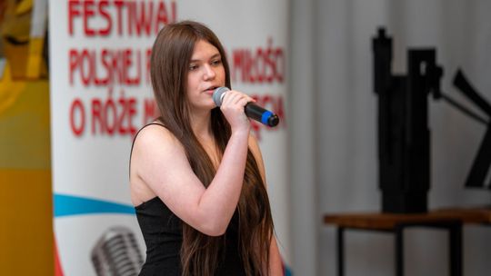 Gm. Chełm. XIV Finał Festiwalu Polskiej Piosenki o Miłości o Różę Małego Księcia [GALERIA ZDJĘĆ]