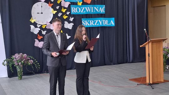 Zakończenie roku klas maturalnych w ZSEiT im. ks. Stanisława Staszica w Chełmie [GALERIA ZDJĘĆ]