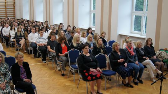 Zakończenie roku szkolnego klas maturalnych w Zespole Szkół Gastronomicznych i Hotelarskich w Chełmie [GALERIA ZDJĘĆ]