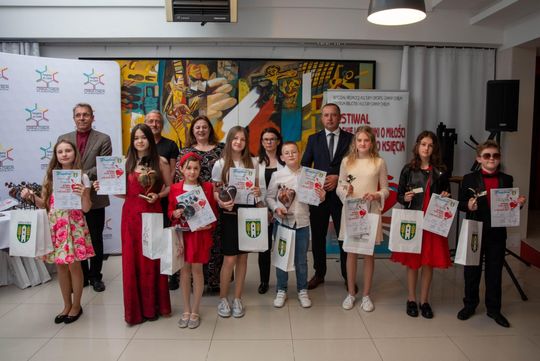 Gm. Chełm. XIV Finał Festiwalu Polskiej Piosenki o Miłości o Różę Małego Księcia [GALERIA ZDJĘĆ]