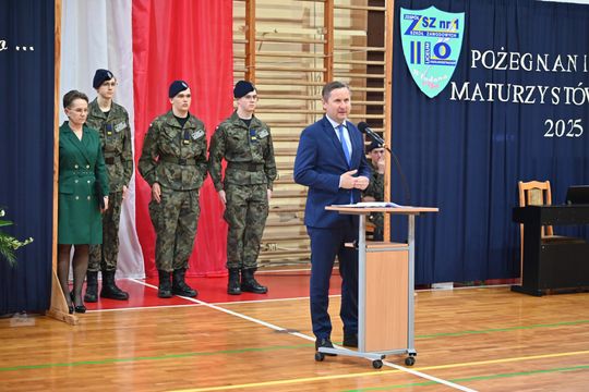 Maturzyści z powiatu włodawskiego zakończyli rok szkolny [GALERIA ZDJĘĆ]