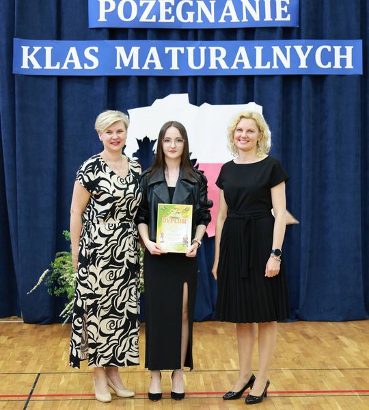 Pożegnanie maturzystów w Zespole Szkół Centrum Kształcenia Rolniczego w Okszowie [GALERIA ZDJĘĆ]