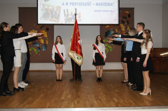 Zakończenie roku szkolnego klas maturalnych w Zespole Szkół Gastronomicznych i Hotelarskich w Chełmie [GALERIA ZDJĘĆ]