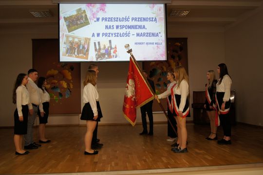 Zakończenie roku szkolnego klas maturalnych w Zespole Szkół Gastronomicznych i Hotelarskich w Chełmie [GALERIA ZDJĘĆ]