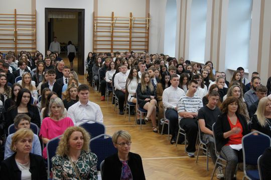 Zakończenie roku szkolnego klas maturalnych w Zespole Szkół Gastronomicznych i Hotelarskich w Chełmie [GALERIA ZDJĘĆ]