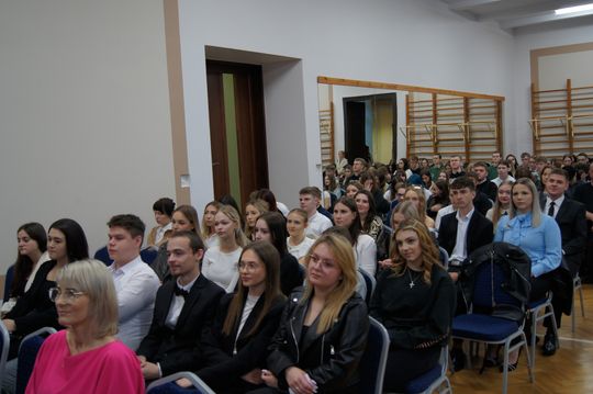 Zakończenie roku szkolnego klas maturalnych w Zespole Szkół Gastronomicznych i Hotelarskich w Chełmie [GALERIA ZDJĘĆ]