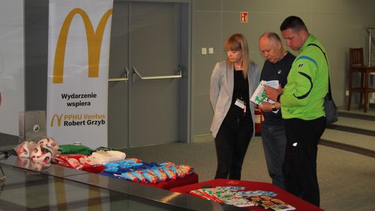 Chełm. Sportowi BIBLIONERZY znają historię piłki nożnej [GALERIA ZDJĘĆ]