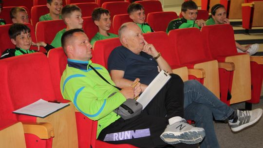 Chełm. Sportowi BIBLIONERZY znają historię piłki nożnej [GALERIA ZDJĘĆ]