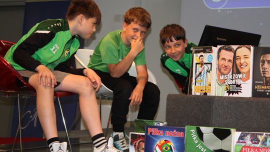 Chełm. Sportowi BIBLIONERZY znają historię piłki nożnej [GALERIA ZDJĘĆ]