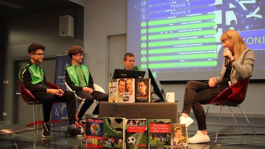 Chełm. Sportowi BIBLIONERZY znają historię piłki nożnej [GALERIA ZDJĘĆ]