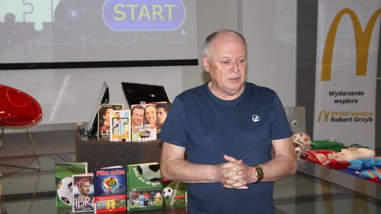 Chełm. Sportowi BIBLIONERZY znają historię piłki nożnej [GALERIA ZDJĘĆ]