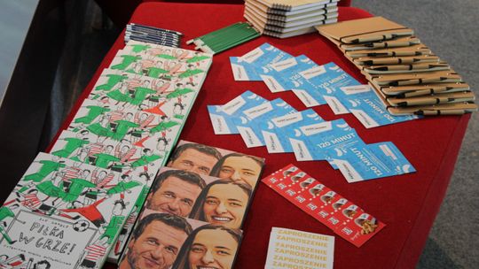 Chełm. Sportowi BIBLIONERZY znają historię piłki nożnej [GALERIA ZDJĘĆ]