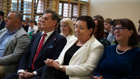 Pożegnanie absolwentów I LO im. Władysława Jagiełły w Krasnymstawie [GALERIA ZDJĘĆ]