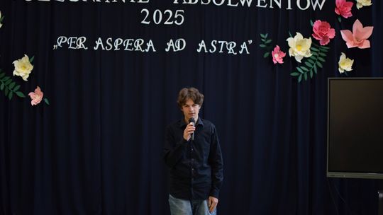 Pożegnanie absolwentów I LO im. Władysława Jagiełły w Krasnymstawie [GALERIA ZDJĘĆ]