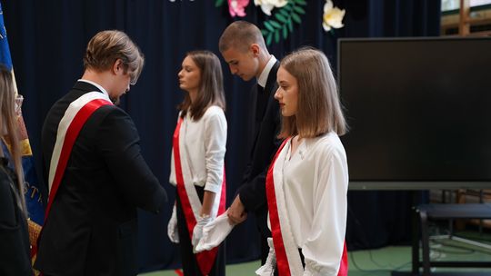 Pożegnanie absolwentów I LO im. Władysława Jagiełły w Krasnymstawie [GALERIA ZDJĘĆ]