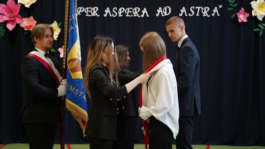 Pożegnanie absolwentów I LO im. Władysława Jagiełły w Krasnymstawie [GALERIA ZDJĘĆ]