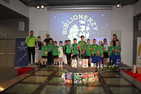 Chełm. Sportowi BIBLIONERZY znają historię piłki nożnej [GALERIA ZDJĘĆ]