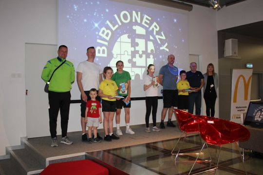 Chełm. Sportowi BIBLIONERZY znają historię piłki nożnej [GALERIA ZDJĘĆ]