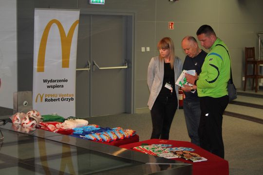 Chełm. Sportowi BIBLIONERZY znają historię piłki nożnej [GALERIA ZDJĘĆ]