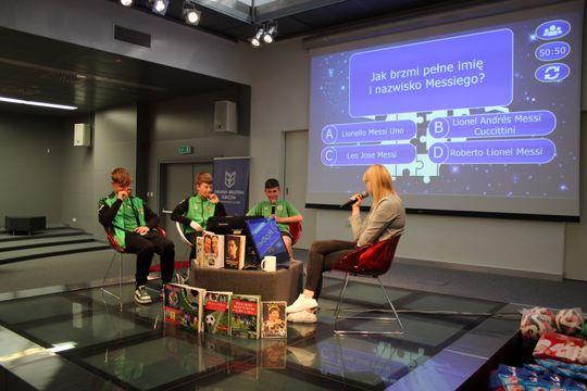 Chełm. Sportowi BIBLIONERZY znają historię piłki nożnej [GALERIA ZDJĘĆ]