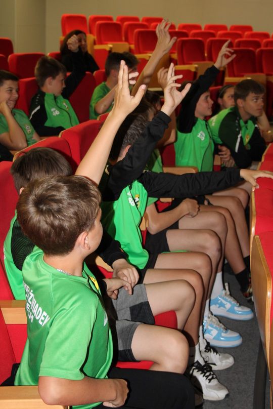 Chełm. Sportowi BIBLIONERZY znają historię piłki nożnej [GALERIA ZDJĘĆ]