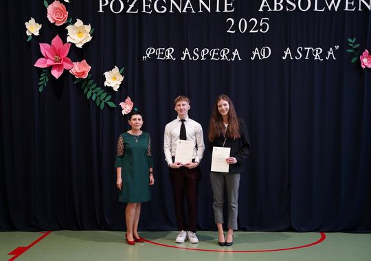 Pożegnanie absolwentów I LO im. Władysława Jagiełły w Krasnymstawie [GALERIA ZDJĘĆ]