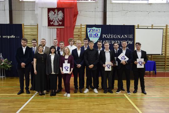 Zakończenie roku klas maturalnych ZSZ Nr 1 i II LO we Włodawie [GALERIA ZDJĘĆ]
