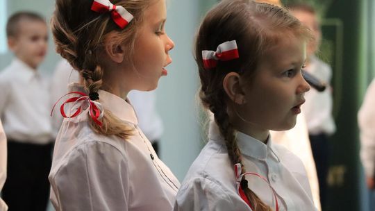 Chełm. Trwa XI Festiwal Piosenki Ułańskiej w bibliotece publicznej