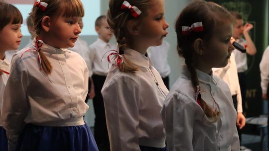 Chełm. Trwa XI Festiwal Piosenki Ułańskiej w bibliotece publicznej