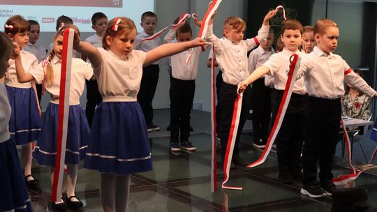 Chełm. Trwa XI Festiwal Piosenki Ułańskiej w bibliotece publicznej