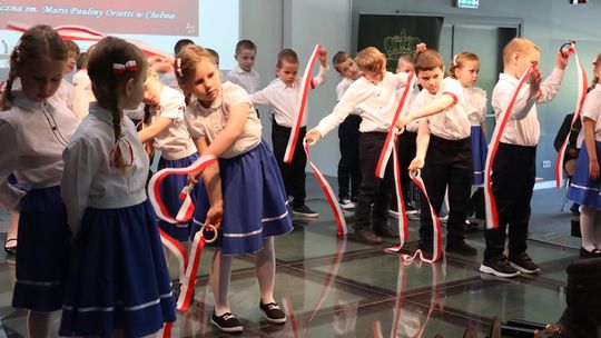 Chełm. Trwa XI Festiwal Piosenki Ułańskiej w bibliotece publicznej