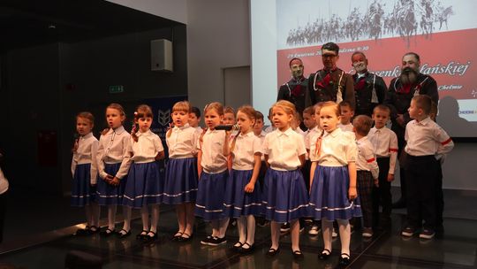 Chełm. Trwa XI Festiwal Piosenki Ułańskiej w bibliotece publicznej