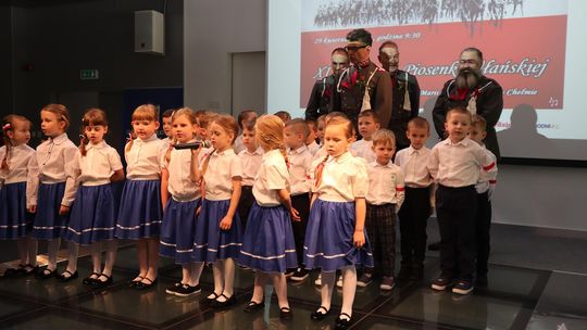 Chełm. Trwa XI Festiwal Piosenki Ułańskiej w bibliotece publicznej