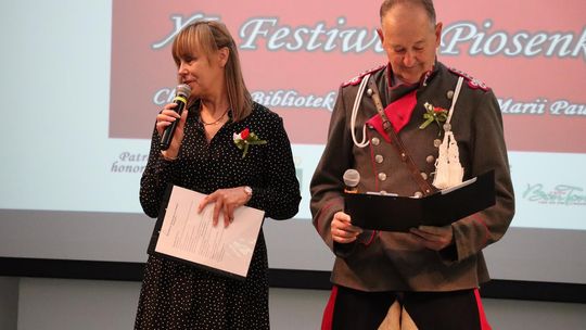 Chełm. Trwa XI Festiwal Piosenki Ułańskiej w bibliotece publicznej