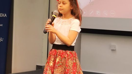 Chełm. Trwa XI Festiwal Piosenki Ułańskiej w bibliotece publicznej