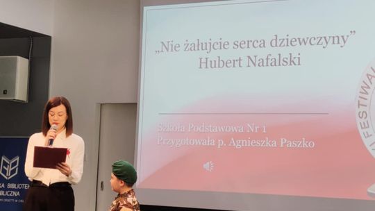 Chełm. Trwa XI Festiwal Piosenki Ułańskiej w bibliotece publicznej