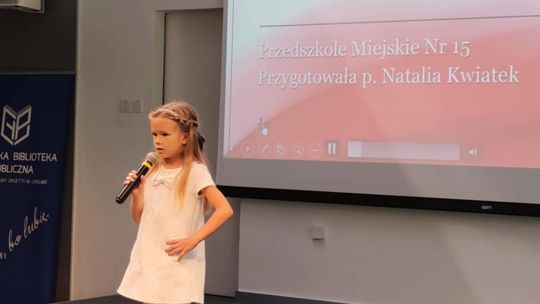 Chełm. Trwa XI Festiwal Piosenki Ułańskiej w bibliotece publicznej