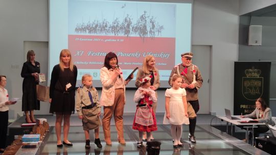 Chełm. Trwa XI Festiwal Piosenki Ułańskiej w bibliotece publicznej