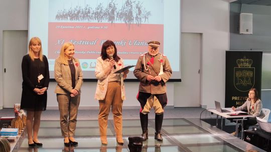 Chełm. Trwa XI Festiwal Piosenki Ułańskiej w bibliotece publicznej