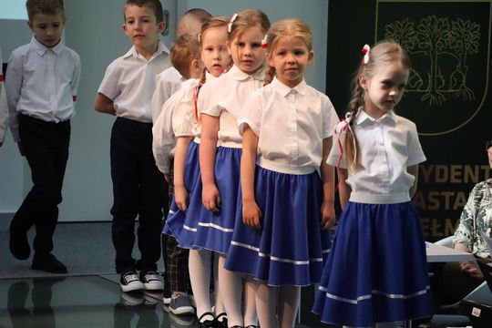 Chełm. Trwa XI Festiwal Piosenki Ułańskiej w bibliotece publicznej Chełm. Trwa XI Festiwal Piosenki Ułańskiej w bibliotece publicznej