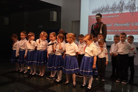 Chełm. Trwa XI Festiwal Piosenki Ułańskiej w bibliotece publicznej Chełm. Trwa XI Festiwal Piosenki Ułańskiej w bibliotece publicznej