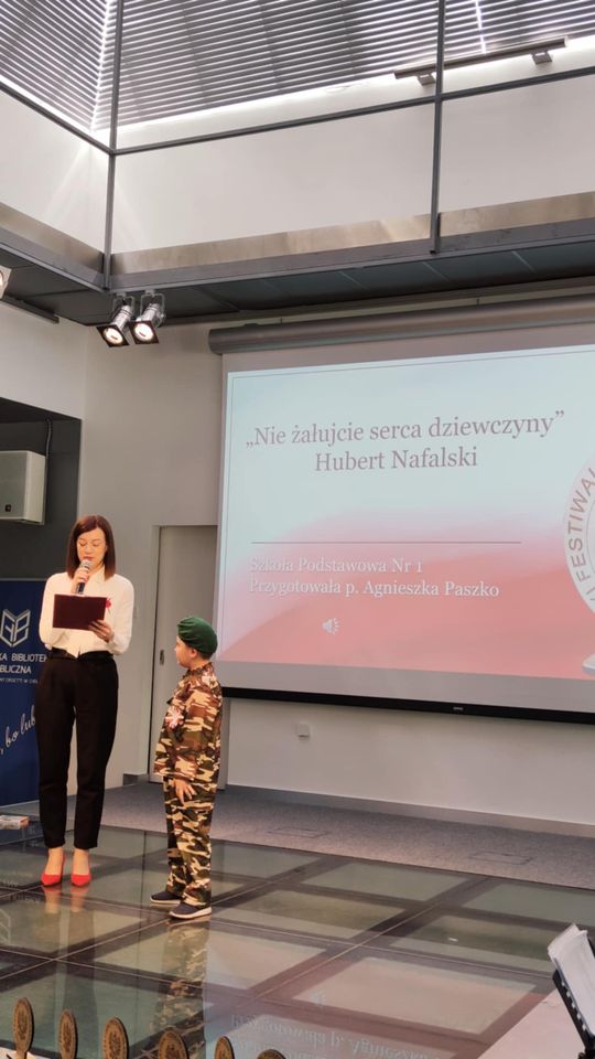 Chełm. Trwa XI Festiwal Piosenki Ułańskiej w bibliotece publicznej Chełm. Trwa XI Festiwal Piosenki Ułańskiej w bibliotece publicznej