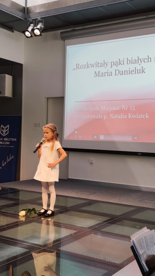 Chełm. Trwa XI Festiwal Piosenki Ułańskiej w bibliotece publicznej Chełm. Trwa XI Festiwal Piosenki Ułańskiej w bibliotece publicznej