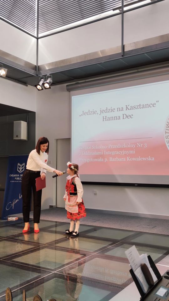 Chełm. Trwa XI Festiwal Piosenki Ułańskiej w bibliotece publicznej Chełm. Trwa XI Festiwal Piosenki Ułańskiej w bibliotece publicznej