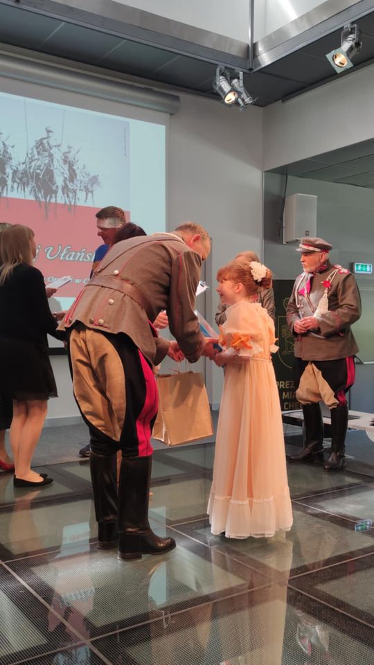 Chełm. Trwa XI Festiwal Piosenki Ułańskiej w bibliotece publicznej Chełm. Trwa XI Festiwal Piosenki Ułańskiej w bibliotece publicznej