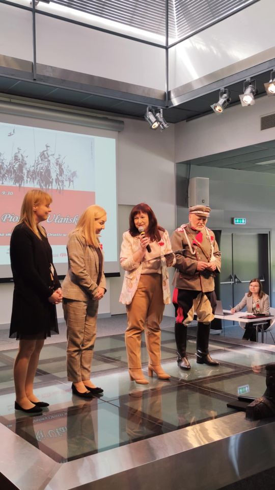 Chełm. Trwa XI Festiwal Piosenki Ułańskiej w bibliotece publicznej Chełm. Trwa XI Festiwal Piosenki Ułańskiej w bibliotece publicznej