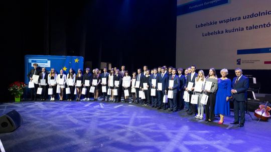 Gala stypendystów programu "Fundusze Europejskie dla Lubelskiego" [GALERIA ZDJĘĆ]