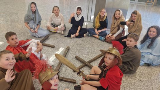 Szkolne Koło Caritas ze Szkoły Podstawowej Nr 3 w Chełmie obchodziło Dni Dobra [GALERIA ZDJĘĆ]