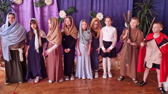 Szkolne Koło Caritas ze Szkoły Podstawowej Nr 3 w Chełmie obchodziło Dni Dobra [GALERIA ZDJĘĆ]