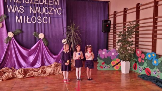 Szkolne Koło Caritas ze Szkoły Podstawowej Nr 3 w Chełmie obchodziło Dni Dobra [GALERIA ZDJĘĆ]